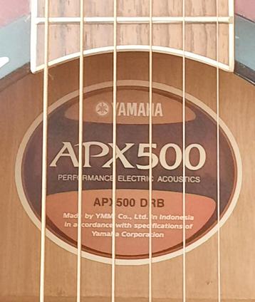 Guitare électro acoustique yamaha, Musique & Instruments, Enlèvement, Comme neuf