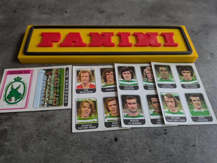 LOT DE 4 AUTOCOLLANTS PANINI FOOTBALL 1973/74 CROSSING 1973, Hobby & Loisirs créatifs, Autocollants & Images, Comme neuf, Envoi