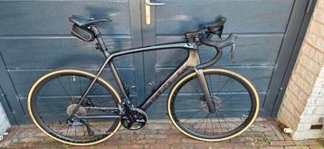 Trek ÉMONDA SL6 PRO 58. POWERMETER. DEDA SUPERBOX SUPERZERO, Fietsen en Brommers, Fietsen | Racefietsen, Ophalen, Zo goed als nieuw