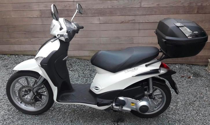 Piaggio Liberty 125cc 6000km!!, Fietsen en Brommers, Scooters | Piaggio, Ophalen