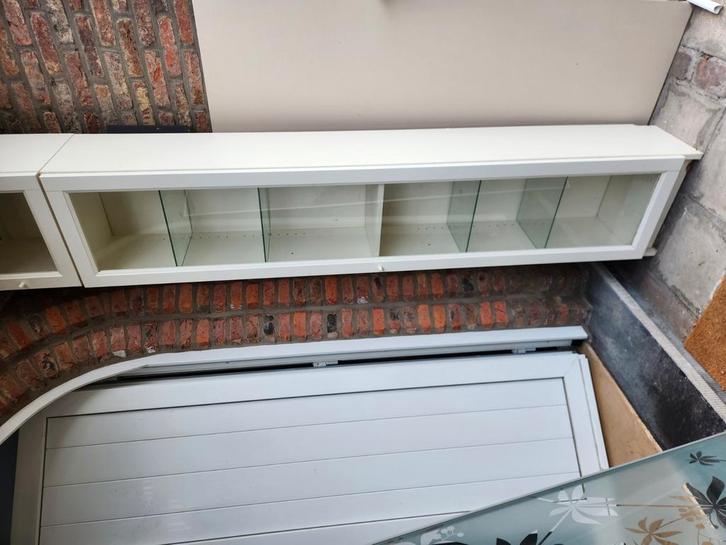 Sky Tower brilliance window vitrine, Huis en Inrichting, Kasten | Vitrinekasten, Gebruikt, Ophalen