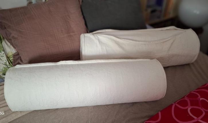 IKEA BEDKUSSEN, Huis en Inrichting, Slaapkamer | Beddengoed, Gebruikt, Kussen, Tweepersoons, Wit, Ophalen