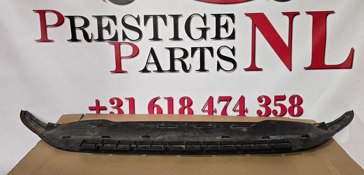 Afdekplaat VW PASSAT B8 3G GTE 3G0 Onderplaat 3G0807221B, Auto-onderdelen, Carrosserie, Bumper, Voor, Gebruikt, Herkomst onderdeel bekend