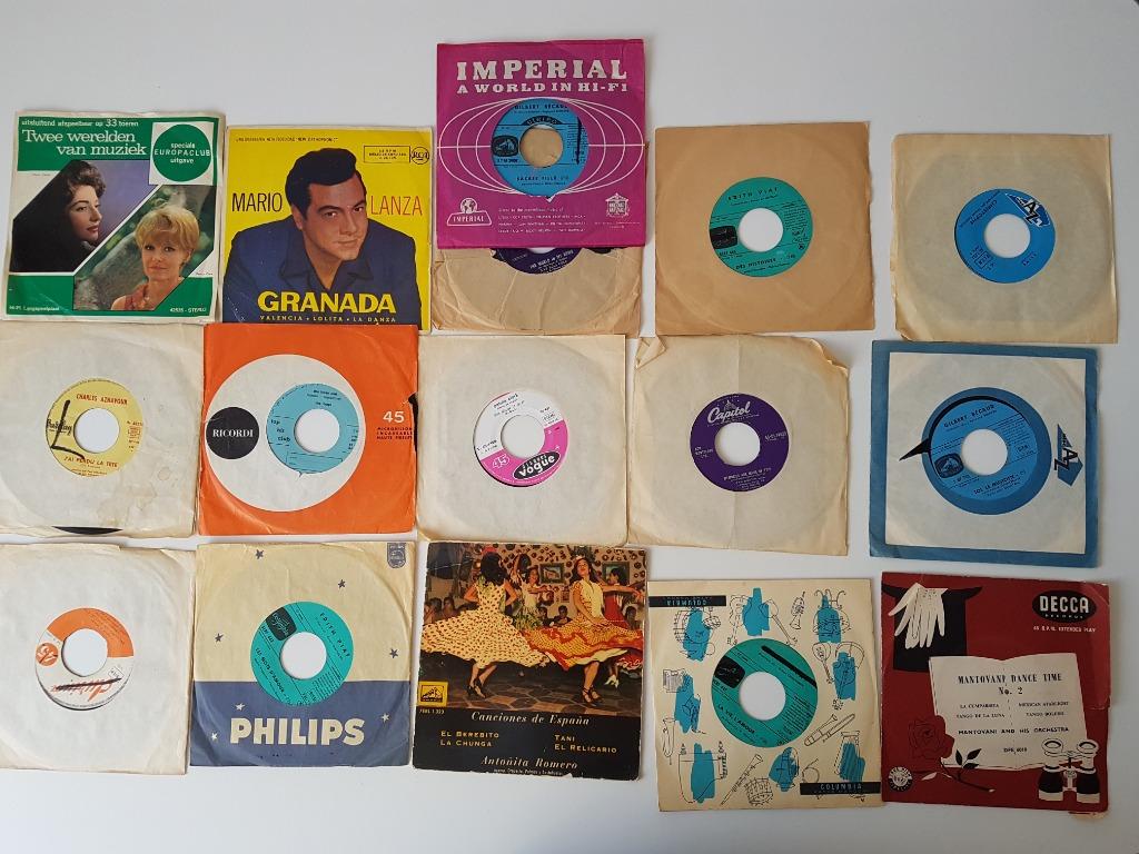 Lot vinyl 45 toeren plaatjes Aznavour, Clark, Becaud, Piaf,, Cd's en Dvd's, Vinyl Singles, Gebruikt, Single, R&B en Soul, Ophalen of Verzenden