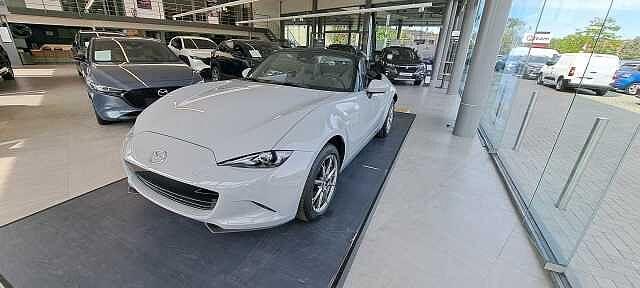 Mazda MX-5 1.5i Skyactiv-G Exclusive Line, Auto's, Mazda, Bedrijf, MX-5, ABS, Airbags, Airconditioning, Boordcomputer, Centrale vergrendeling