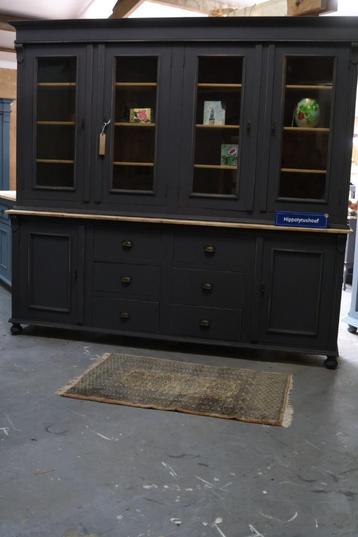 Buffetkast XXL *Landhuis* vintage beschikbaar voor biedingen