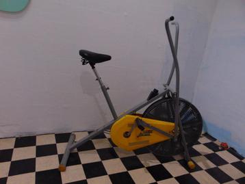 Cross trainer - Gratis op te halen beschikbaar voor biedingen