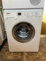 Wasmachine en droogkast in goede staat, Elektronische apparatuur, Was-droogcombinaties, 6 tot 8 kg, Ophalen, Zo goed als nieuw