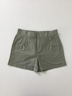 Groene linnen short Guess 10 jaar, Broek, Gebruikt, Meisje, Ophalen of Verzenden