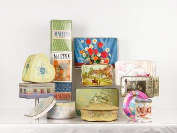 12 vintage & retro blikken dozen beschikbaar voor biedingen