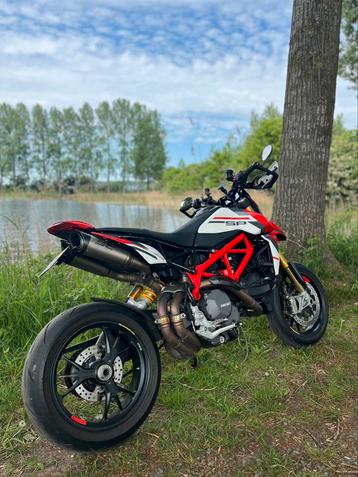 Ducati Hypermotard 950 SP beschikbaar voor biedingen