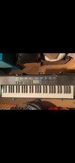 Casio keyboard, Muziek en Instrumenten, Ophalen, Zo goed als nieuw, Casio, Met standaard