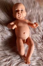 Levensechte babypop jongetje., Kinderen en Baby's, Speelgoed | Poppen, Ophalen of Verzenden, Zo goed als nieuw, Babypop