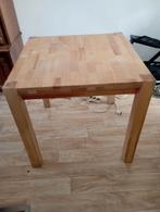 Table + 2 Chaises en bois, Enlèvement, Utilisé