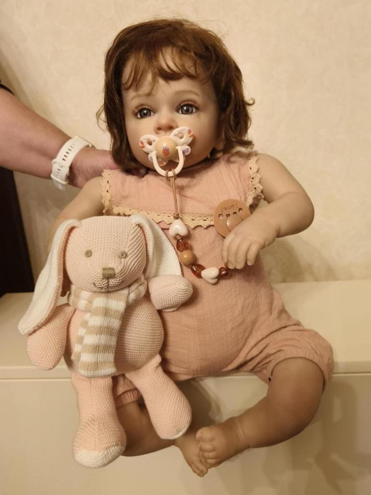 Reborn lifesize pop met lieflijke uitdrukking, 50 cm, Verzamelen, Poppen, Zo goed als nieuw, Pop, Ophalen