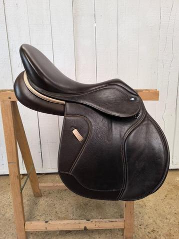 Selle ikonic confort mixte light  beschikbaar voor biedingen