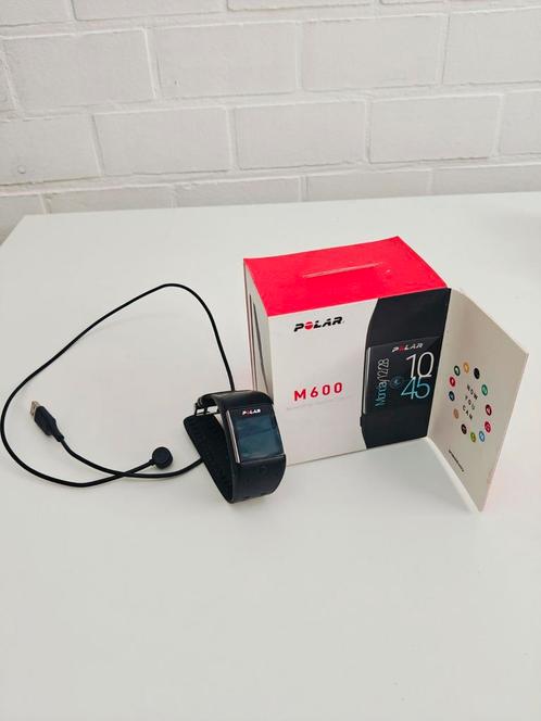 Polar M600 smartwatch met GPS, HRM en originele doos, Sport en Fitness, Hartslagmeters, Zo goed als nieuw, Polar, Ophalen of Verzenden