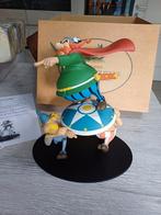 Leblon Abraracourcix op het schild, Verzamelen, Stripfiguren, Ophalen of Verzenden, Smurfen, Zo goed als nieuw, Beeldje of Figuurtje