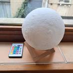 Led maanlamp. Kan van kleur veranderen., Ophalen