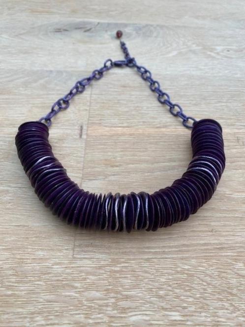 Prachtige Paarse halsketting – Nieuw!, Handtassen en Accessoires, Kettingen, Zo goed als nieuw, Overige materialen, Paars, Ophalen of Verzenden