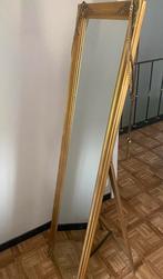 Staande spiegel met gouden frame, Huis en Inrichting, Woonaccessoires | Spiegels, Ophalen, Zo goed als nieuw