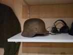 gerestaureerde bodemvondst duitse helm ww2 luftwaffe, Verzamelen, Militaria | Tweede Wereldoorlog, Ophalen of Verzenden, Luchtmacht