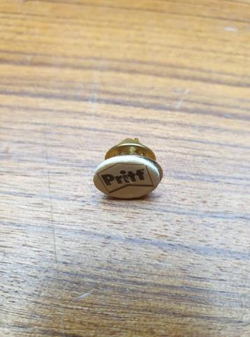 Pin Pritt beschikbaar voor biedingen