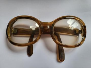Pierre Balmain Paris vintage bril beschikbaar voor biedingen