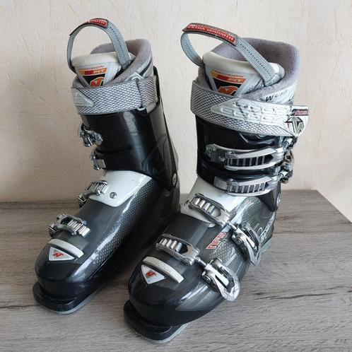 CHAUSSURES DE SKI FEMME NORDICA, TAILLE 25.5 / 39.5, Sport en Fitness, Skiën en Langlaufen, Gebruikt, Schoenen, Ski, Nordica, Carve