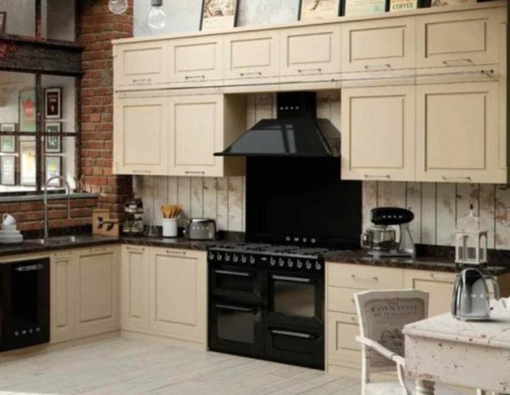 SMEG fornuis-set 110 cm mix + afzuigkap + achterwand, Huis en Inrichting, Keuken | Complete keukens, Zo goed als nieuw, Zwart