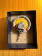 CEJ Sweden Mikrokator 500 A4 — Outil de mesure de précision, Envoi