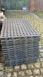 Plaques à boue Paddock plates, Animaux & Accessoires, Box & Pâturages