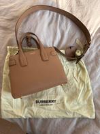 Burberry handtas camel, Handtassen en Accessoires, Tassen | Damestassen, Ophalen, Zo goed als nieuw, Handtas