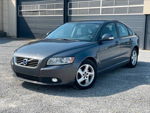 Volvo V50 Euro 5 2012 ! ! !, Autos, Volvo, Entreprise, Achat, V50, Diesel, Euro 5, Berline, 4 portes, Boîte manuelle, Argent ou Gris