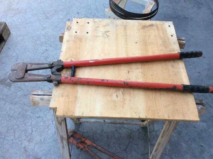 Alarm boutenschaar 880 mm, Doe-het-zelf en Bouw, Gereedschapskisten, Gebruikt, Ophalen