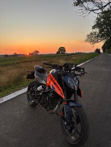 KTM duke 125 2024, Permis Moto A1 minimum, Particulier, Quickshifter, 1 cylindre