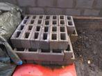 Blocs de beton de 15cm. 40 pieces., Doe-het-zelf en Bouw, Ophalen, Zo goed als nieuw, Beton