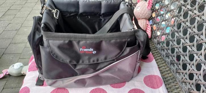 Fietsmand hond (in zeer goede staat), Fietsen en Brommers, Fietsaccessoires | Fietsmanden, Zo goed als nieuw, Fietsmand, Stuurbevestiging