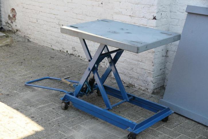 Heftafel, Doe-het-zelf en Bouw, Werkbanken, Zo goed als nieuw, 70 tot 120 cm, Inklapbaar, Ophalen