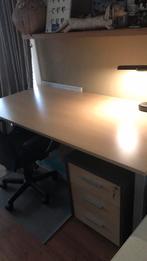 Bureau, Ophalen, Zo goed als nieuw, Bureau