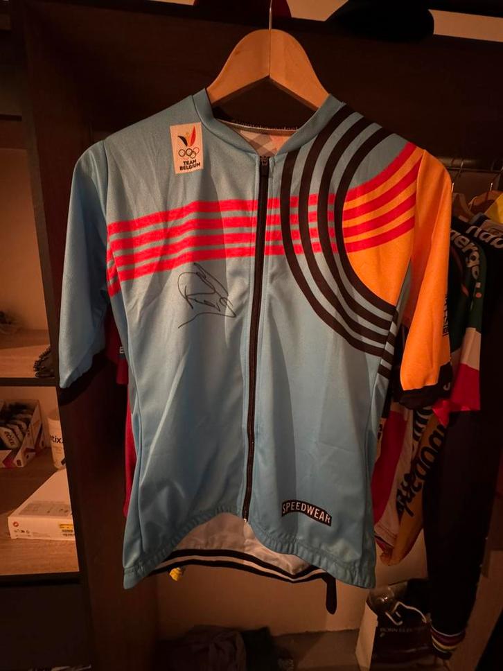 Gesigneerde trui - Remco Evenepoel – Olympische Spelen, Verzamelen, Sportartikelen en Voetbal, Nieuw, Shirt, Ophalen of Verzenden