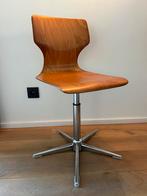 Houten vintage stoel, Huis en Inrichting, Ophalen, Zo goed als nieuw