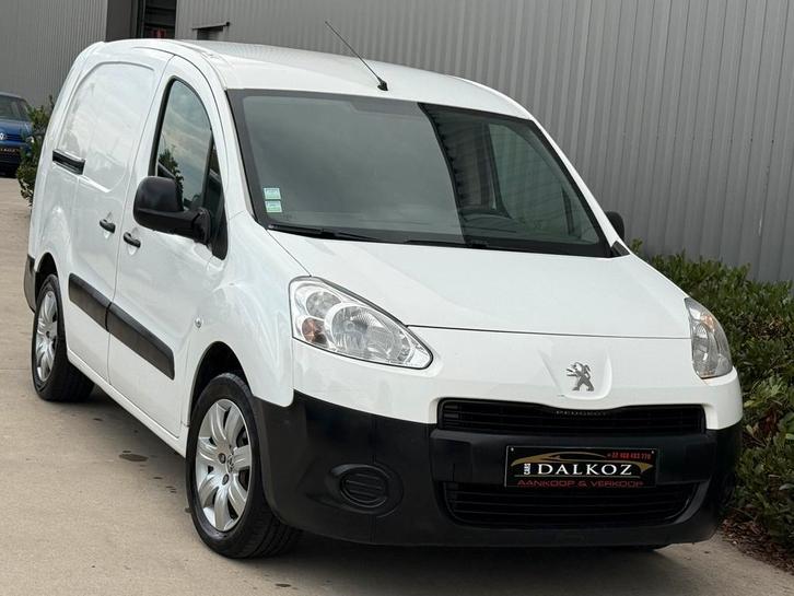 Peugoet Partner1.6HDI•Maxi•77Dkm!•3zit•airco•trekhaak•2015, Auto's, Peugeot, Bedrijf, Te koop, Partner, ABS, Adaptive Cruise Control