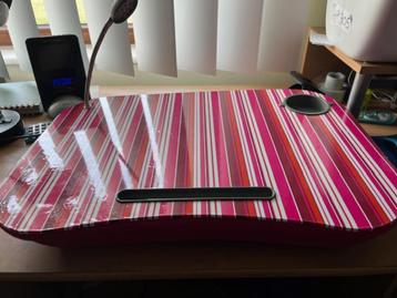 Laptopkussen  beschikbaar voor biedingen