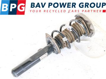 VEERPOOT RECHTS VOOR Mini Clubman (F54) (37106861420) beschikbaar voor biedingen