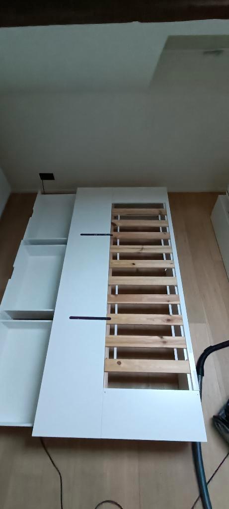 Eénpersoons Ikea-bed "Nordli", Huis en Inrichting, Slaapkamer | Bedden, Gebruikt, Eenpersoons, 90 cm, 200 cm, Hout, Wit, Ophalen