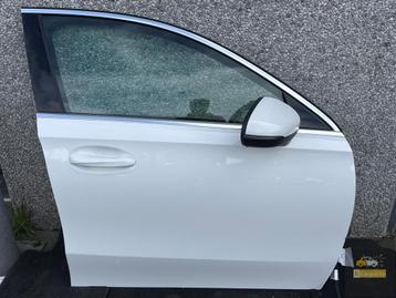 Mercedes A Klasse W177 Links Voor portier origineel beschikbaar voor biedingen