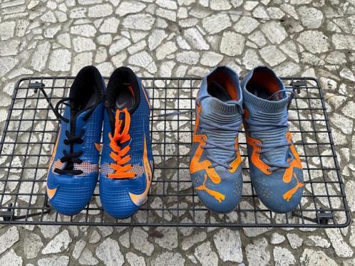 ️ Set van 2 paar voetbalschoenen - maat 33, Sport en Fitness, Voetbal, Gebruikt, Schoenen, Ophalen