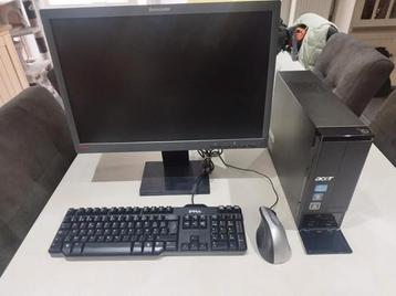 Acer desktop pc in perfecte staat met scherm beschikbaar voor biedingen