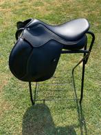 Wintec 500 Jump Close Contact 17’’, Ophalen, Gebruikt